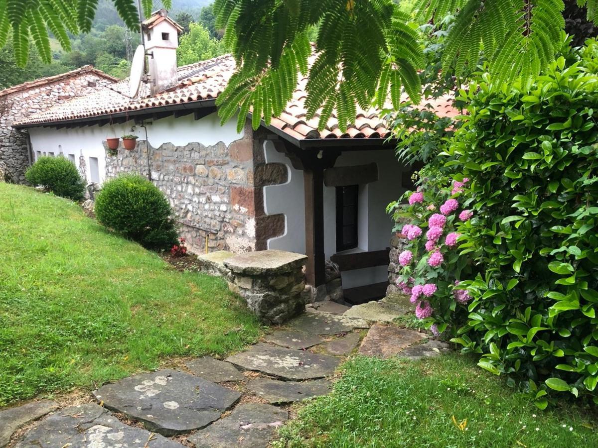 Hdec Hosteria De Castaneda Alojamiento Turistico 蓬特维耶斯戈 外观 照片