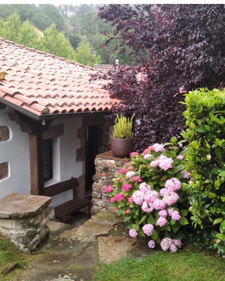 Hdec Hosteria De Castaneda Alojamiento Turistico 蓬特维耶斯戈 外观 照片