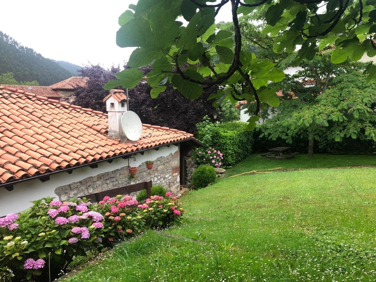 Hdec Hosteria De Castaneda Alojamiento Turistico 蓬特维耶斯戈 外观 照片